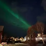 Romslig Med Kort Vei Til Flyplassen Tromsø
