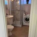 Appartement Romslig Med Kort Vei Til Flyplassen