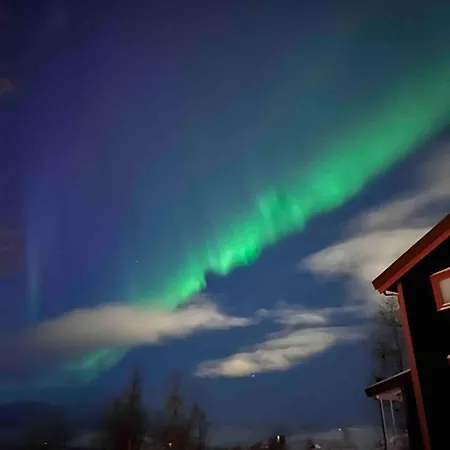 Apartament Romslig Med Kort Vei Til Flyplassen Tromsø