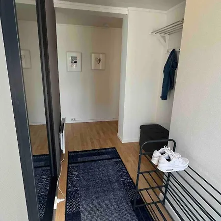 Romslig Med Kort Vei Til Flyplassen * Tromsø