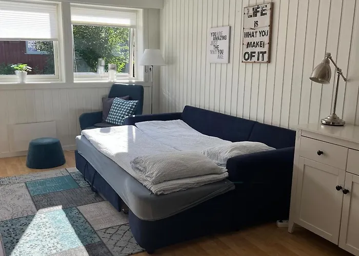 Romslig Med Kort Vei Til Flyplassen Apartamento Tromsø