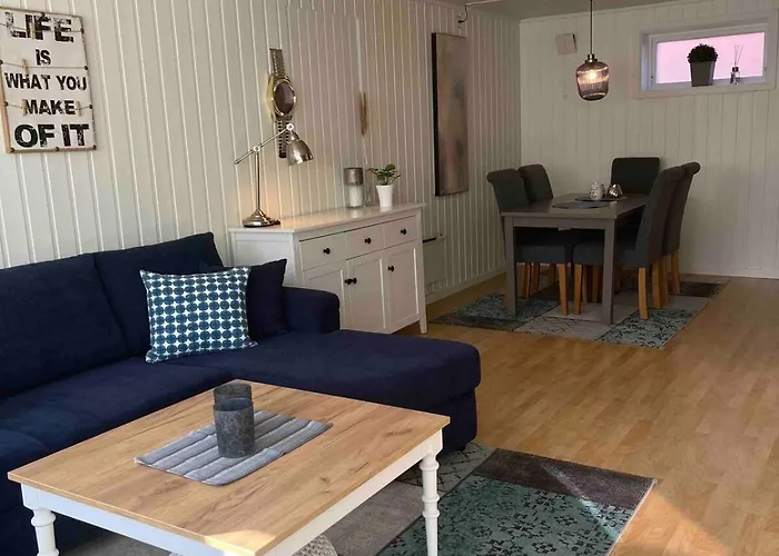 Romslig Med Kort Vei Til Flyplassen Tromsø